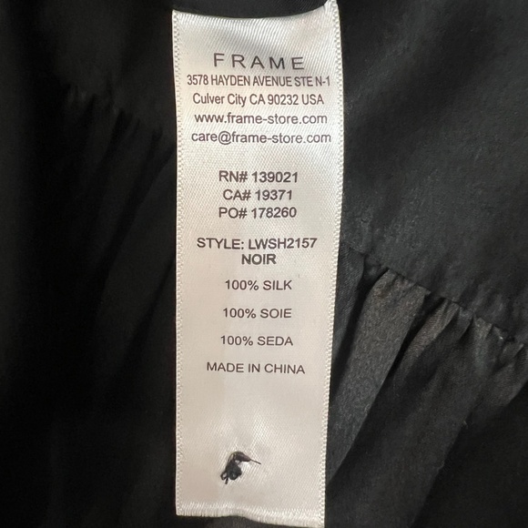 Frame Gillian Long Sleeve Top in Noir - Picture 6 of 10